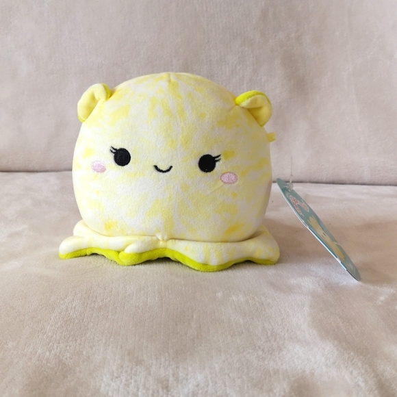 Squishmallow Duna the Dumbo Octopus 5 inches yellow sea animal - Picture 1 of 5